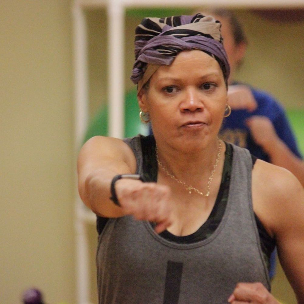 Meet your Posher, Tomi